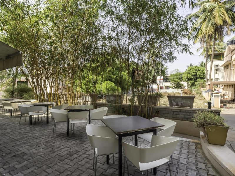 Treebo Trend Spektrum Suites Maiçor Exterior foto